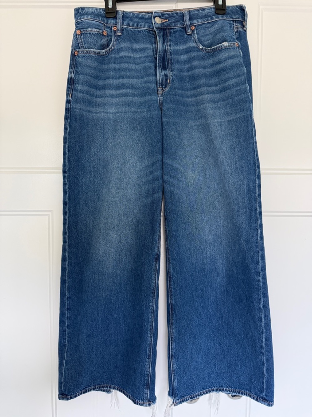 American Eagle Outfitters Super High-Rise Baggy Wide Leg Ankle Jeans - Blue - Picture 2 of 7